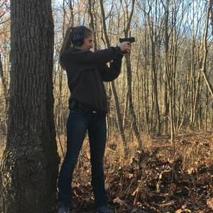 Meet your Posher, Lauren